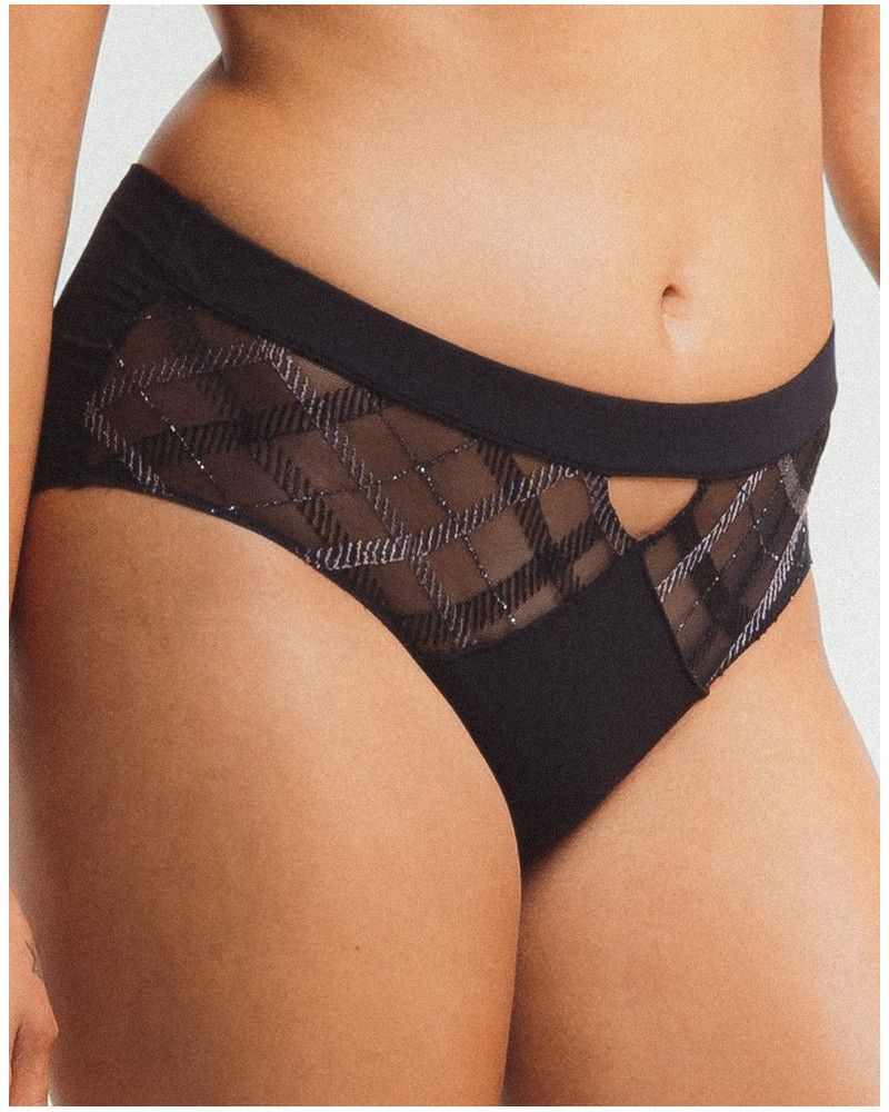 Boxer Louisa Bracq Albanach (Black)