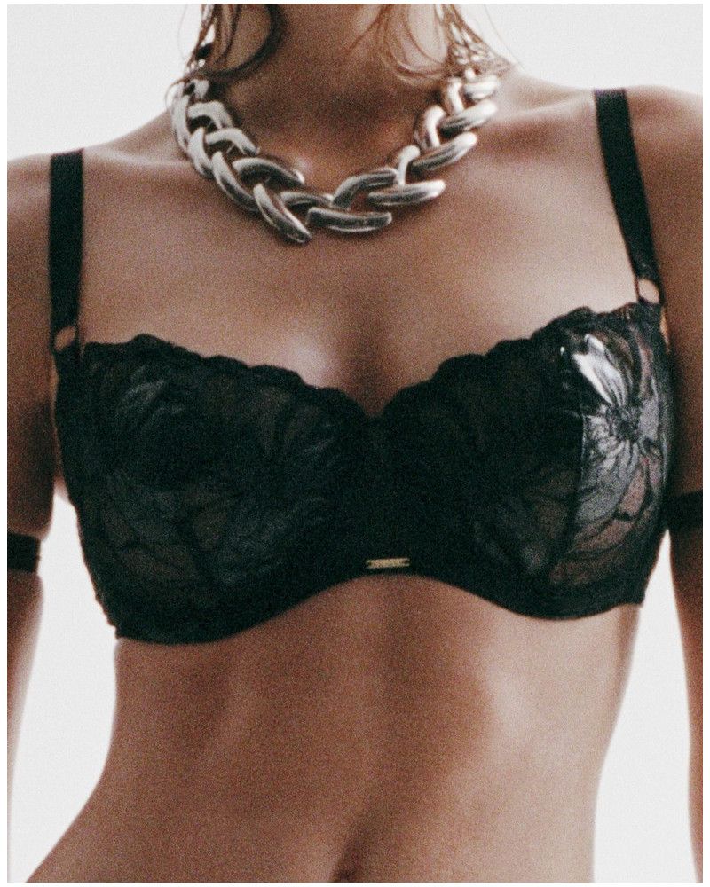 Sujetador corbeille balconete Chantelle Fleurs Signature (Leather Black)