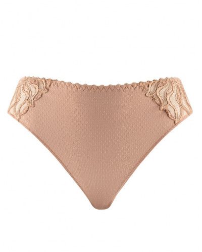 Briefs Louisa Bracq Esperanza (Chair)