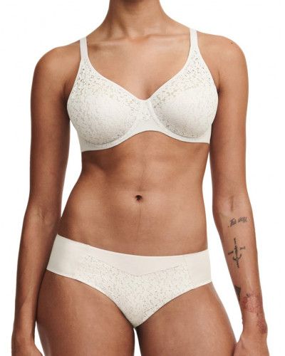 Underwired molded bra Chantelle Easy Feel Norah (Talc)