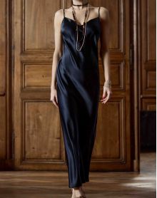 Long nightgown 100% silk Tracy (Black)