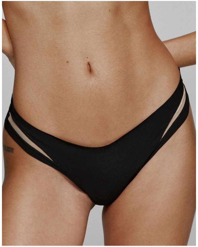 Thong Sarda Avit (Black)