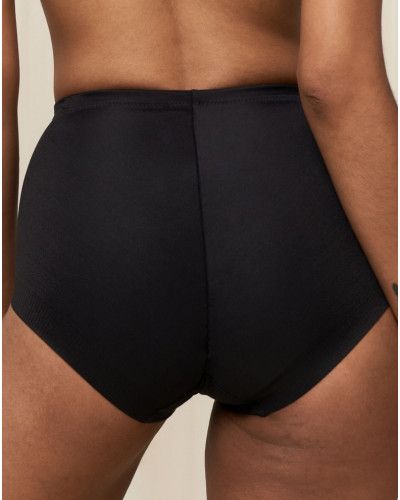 Extra high-waisted panties Triumph Becca Extra High+Cotton (Black)