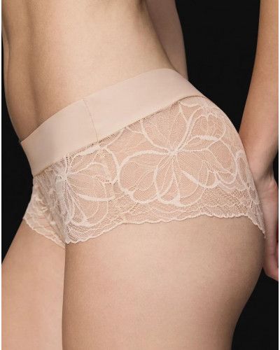 Shorty Triumph Body Make-Up Illusion Lace (Nude Beige)