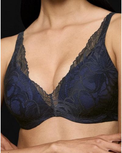 Underwired push-up bra Triumph Body Make-Up Illusion Lace (Black)
