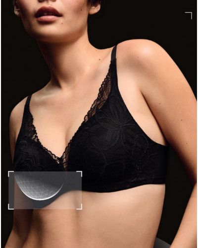 Underwired push-up bra Triumph Body Make-Up Illusion Lace (Black)