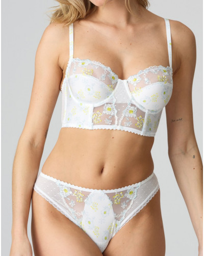 Rio briefs Chen Marie Jo (White Yacht)