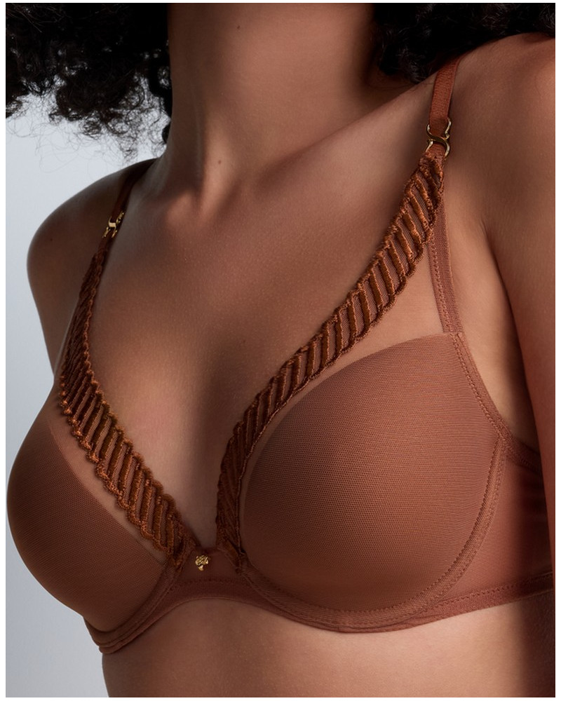 Underwired triangle bra Aubade Sheer Emotion (Honey)