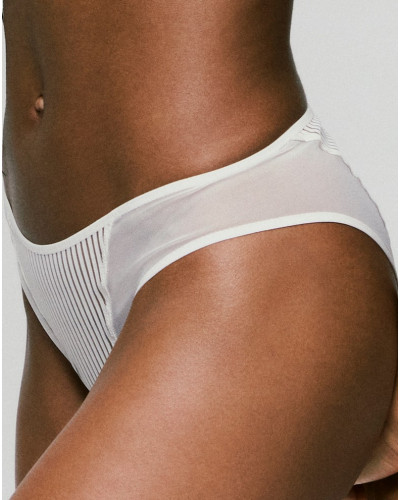 Brazilian briefs Sarda Radia (Chantilly)