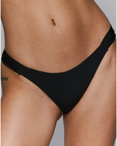 Calzoncillo brasileño de baño Sarda Lita (Negro)