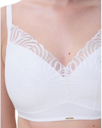 Padded wireless bra Chantelle Legend (Milk)