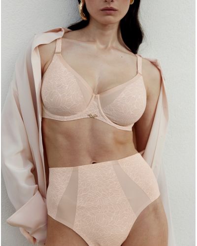 Underwired molded bra Chantelle Pure Lace (Beige Doré)