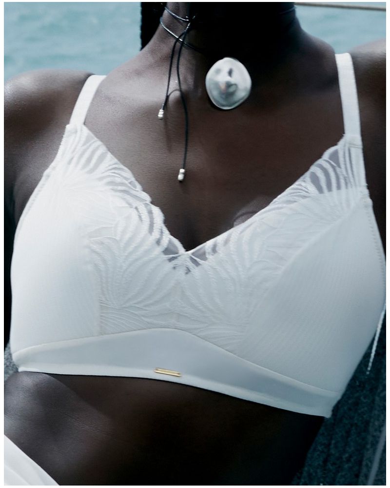 Padded wireless bra Chantelle Legend (Milk)