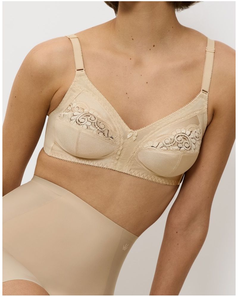 Triumph Bras - Storm In A D Cup