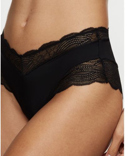 Shorty Triumph Lift Smart (Negro)