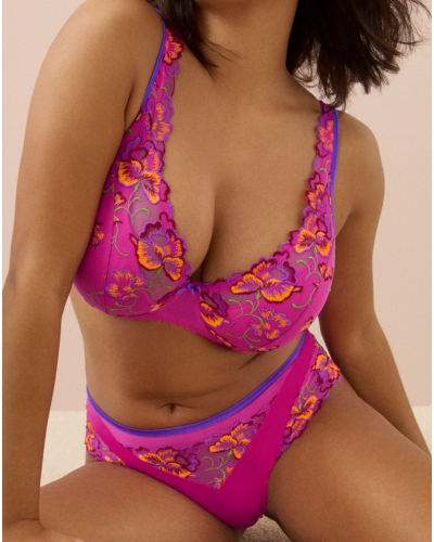 String luxueux Prima Donna Devdaha (Very Berry)
