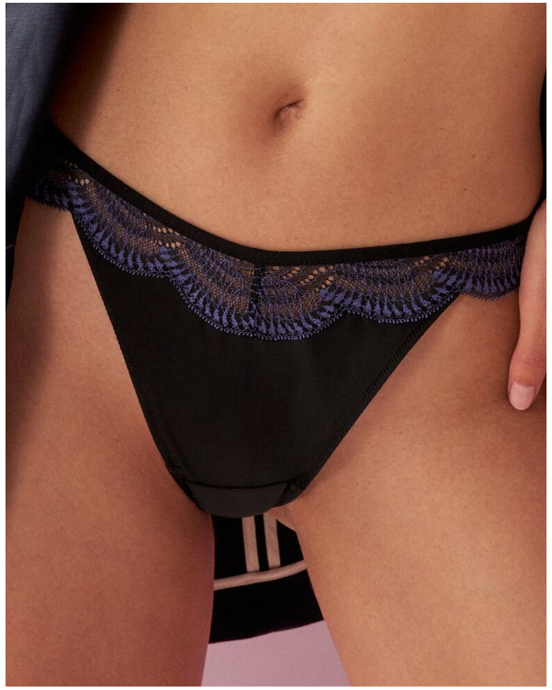String Triumph Comfort Glam (Noir)