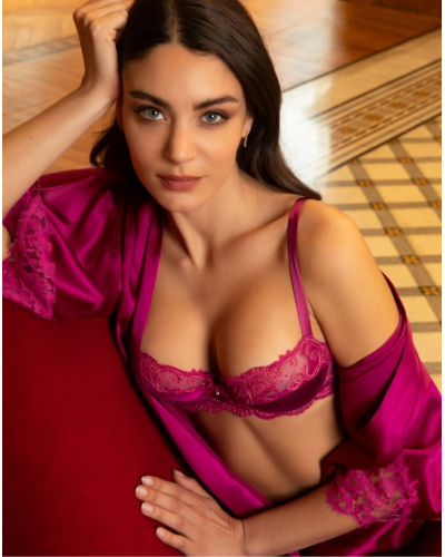 Negligee Lise Charmel Splendeur Soie (Splendeur Carmin)