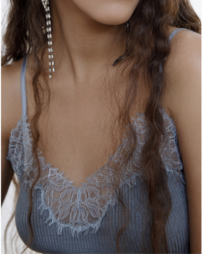 Ribbed tank top in wool and silk with Chantilly lace Oscalito 7641(Zucchero)