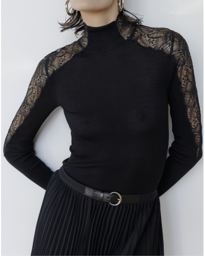 Oscalito 7613 Ribbed Turtleneck Shirt in Wool and Silk with Leavers Lace (Black)