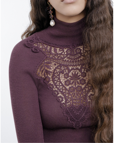 Top de cuello alto acanalado de lana y seda macramé Oscalito 7608 (Cherry)