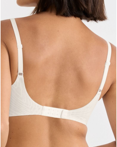 Wireless push-up bra Sloggi Zero Feel Bliss (Silk White)