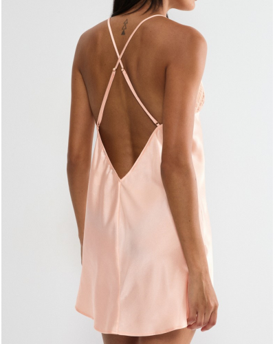 Triumph Nightdress (Porcelain)