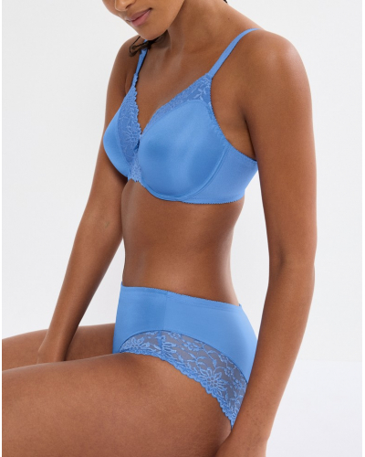 Underwired minimiser bra Triumph Ladyform Soft T (Ciel)