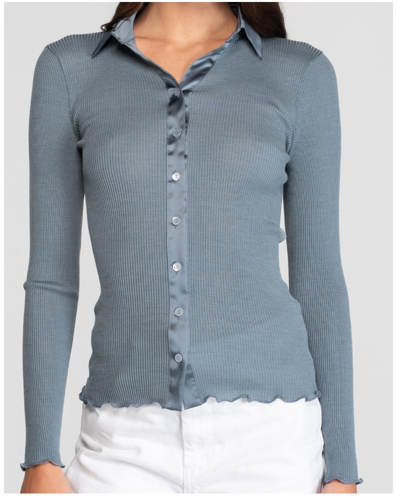 Blusa de canaléborde de satén de lana y seda Oscalito 6350 (Zucchero)