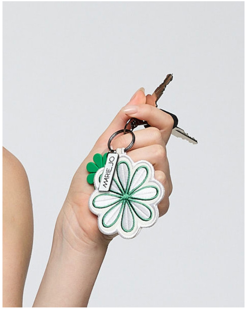 Avero Marie Jo key ring