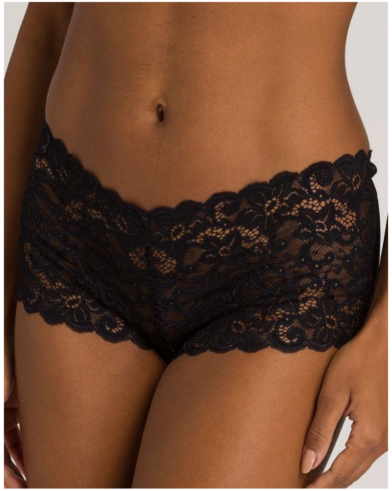 Low-rise women's brief Hanro Moments (Black)