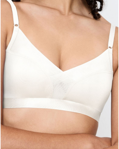 Sujetador sin aros Triumph Shape Smart (Ecru Nacre)