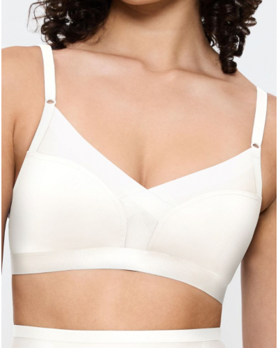 Soutien-gorge sans armature Triumph Shape Smart (Ecru Nacre)