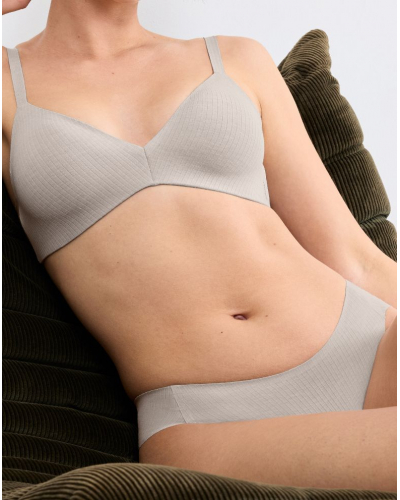 Wireless push-up bra Sloggi Zero Feel Pure (Creamy Dream)