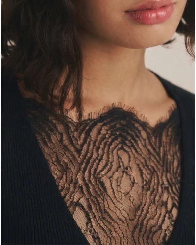 Top manches longues laine et soie en dentelle Chantilly Oscalito 7817 (Noir)