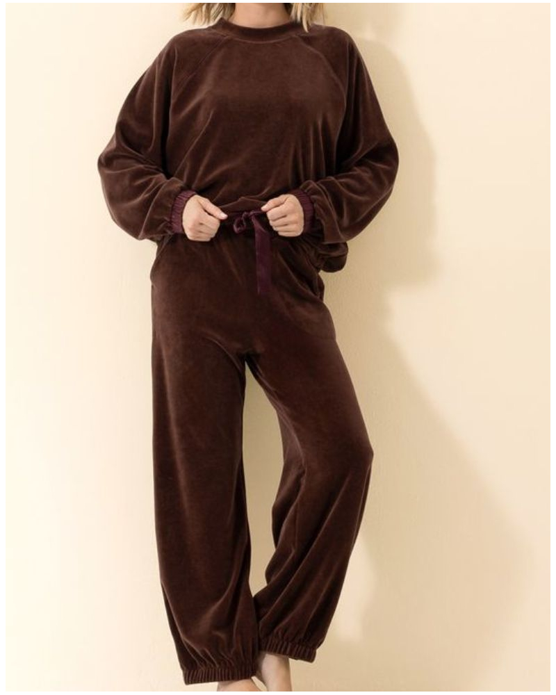 Velour Set Le Chat Psyché (Chocolat)