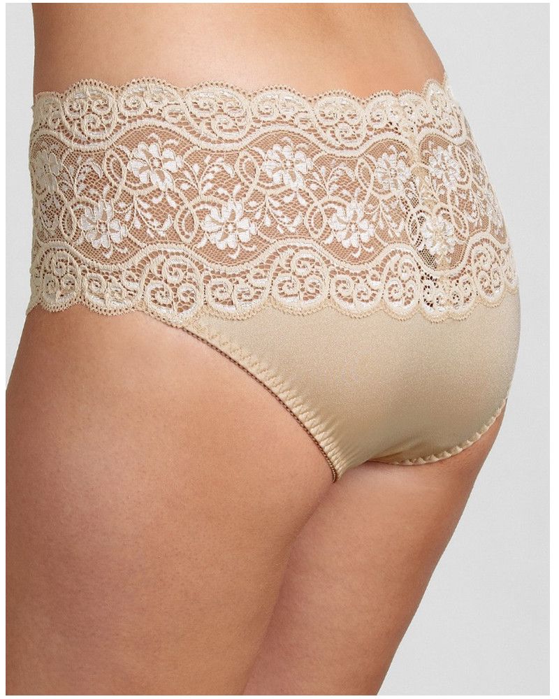 Braga Triumph Amourette 300 (Blanco)