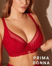 Vya - Prima Donna (Strawberry Kiss)
